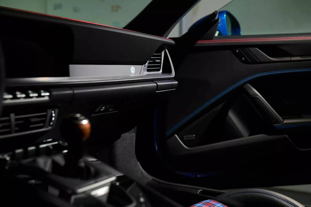 Porsche’den sadece üyelere özel yeni 911 Club Coupe: Manuel şanzıman ile geliyor: Sadece 70 adet üretilecek 12